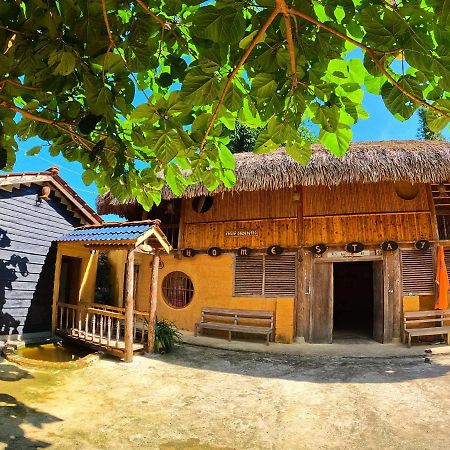 Looc Homestay Ha Giang Exterior foto